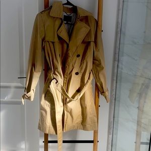 trench coat tan